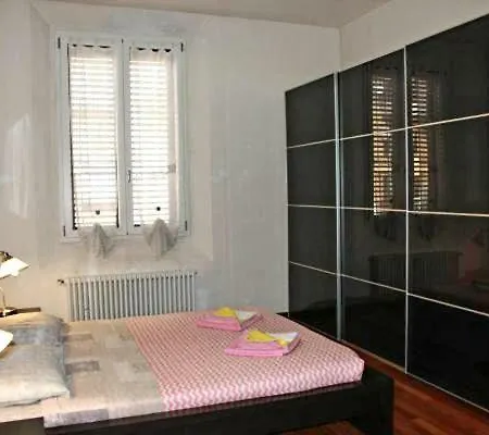 Apartment Luxury Central Station Bologna